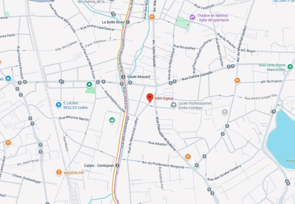 Plan Google Maps Alter-Egaux à Bègles - Localisation Plan de Bègles centré sur Alter-Egaux, proche du Stade Musard et du Lycée Émile Combes avec rues environnantes.